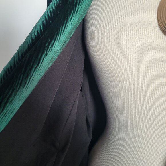 NWT Eloquii Women’s Velvet Dark Emerald Green Blazer with Belt (Size: 22) - Picture 10 of 16